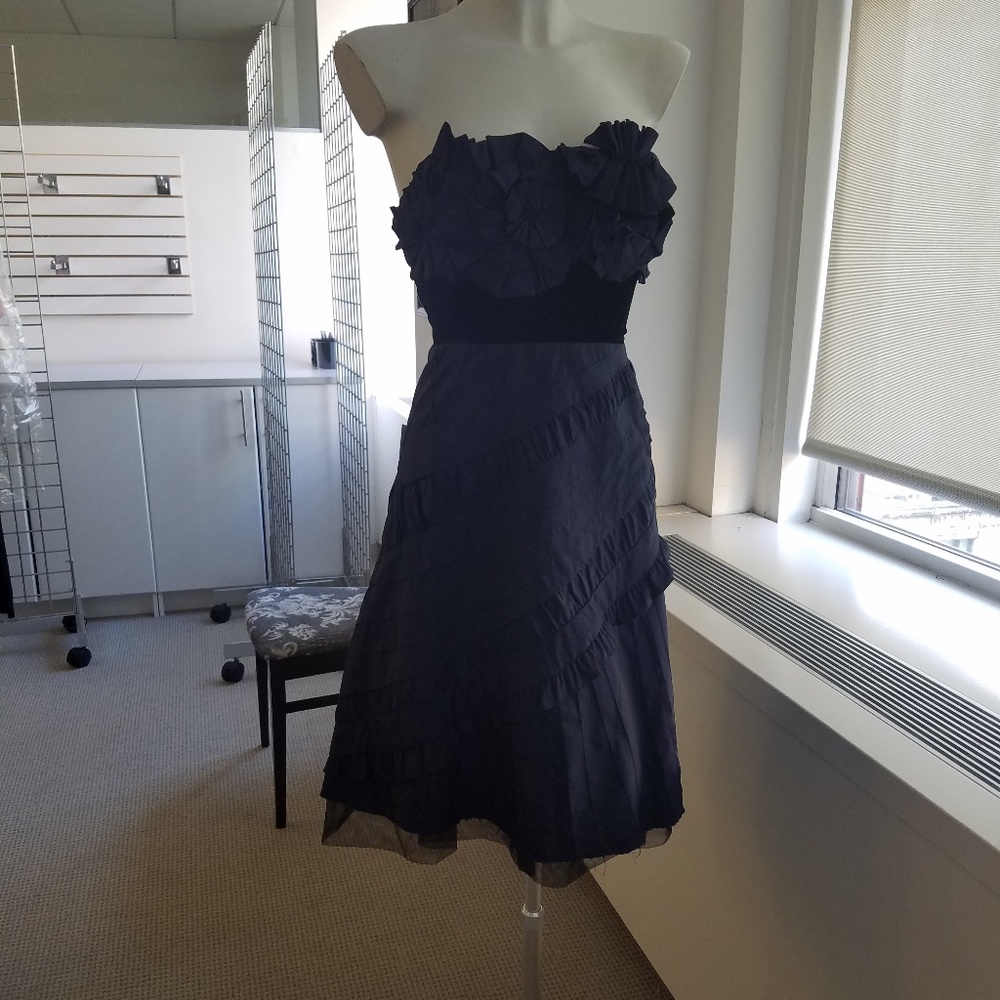 BCBGMAXAZRIA Strapless Dress